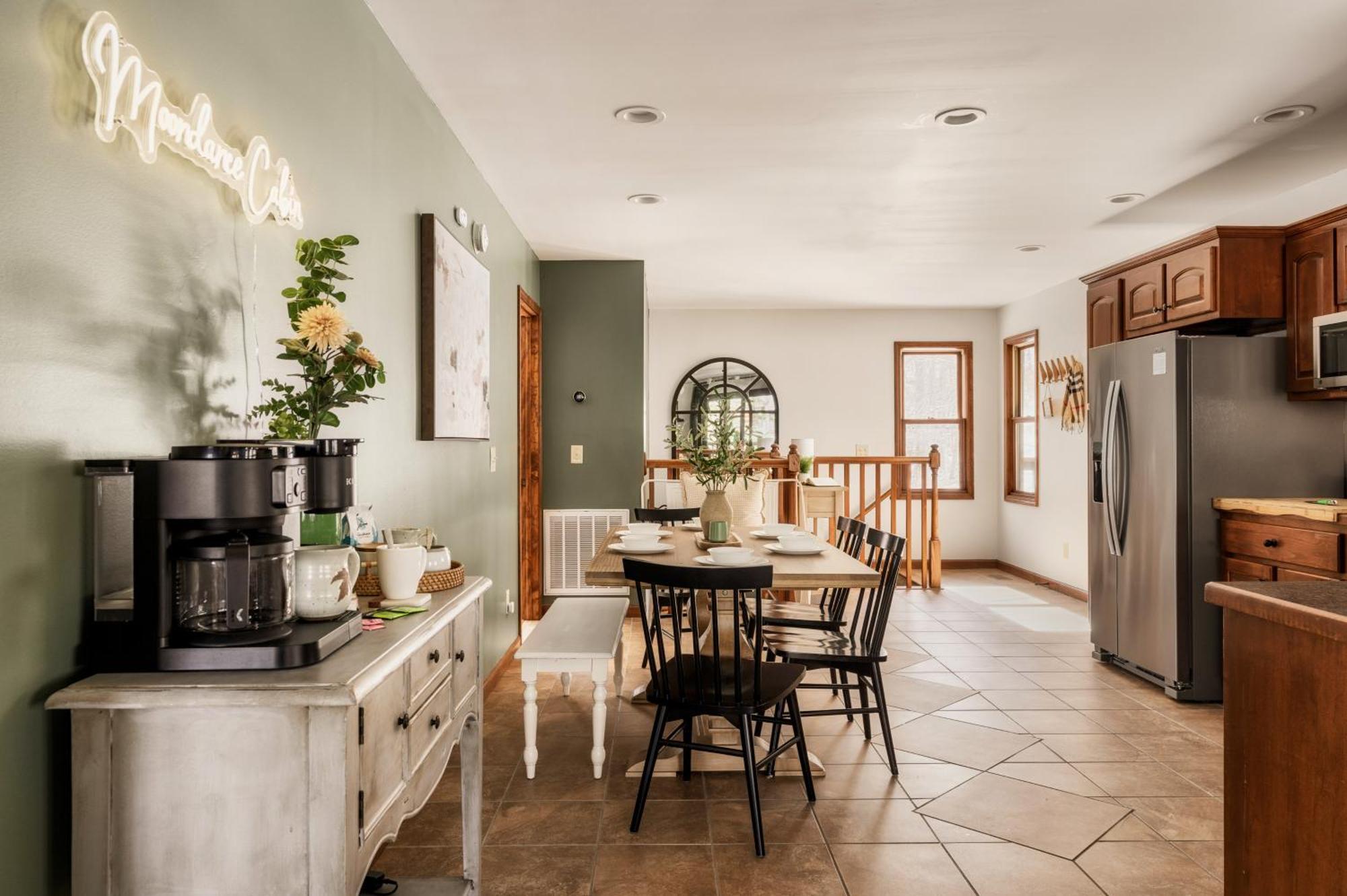 The Moondance Cabin By Lightfoot Stays Vacation Rentals セバービル エクステリア 写真