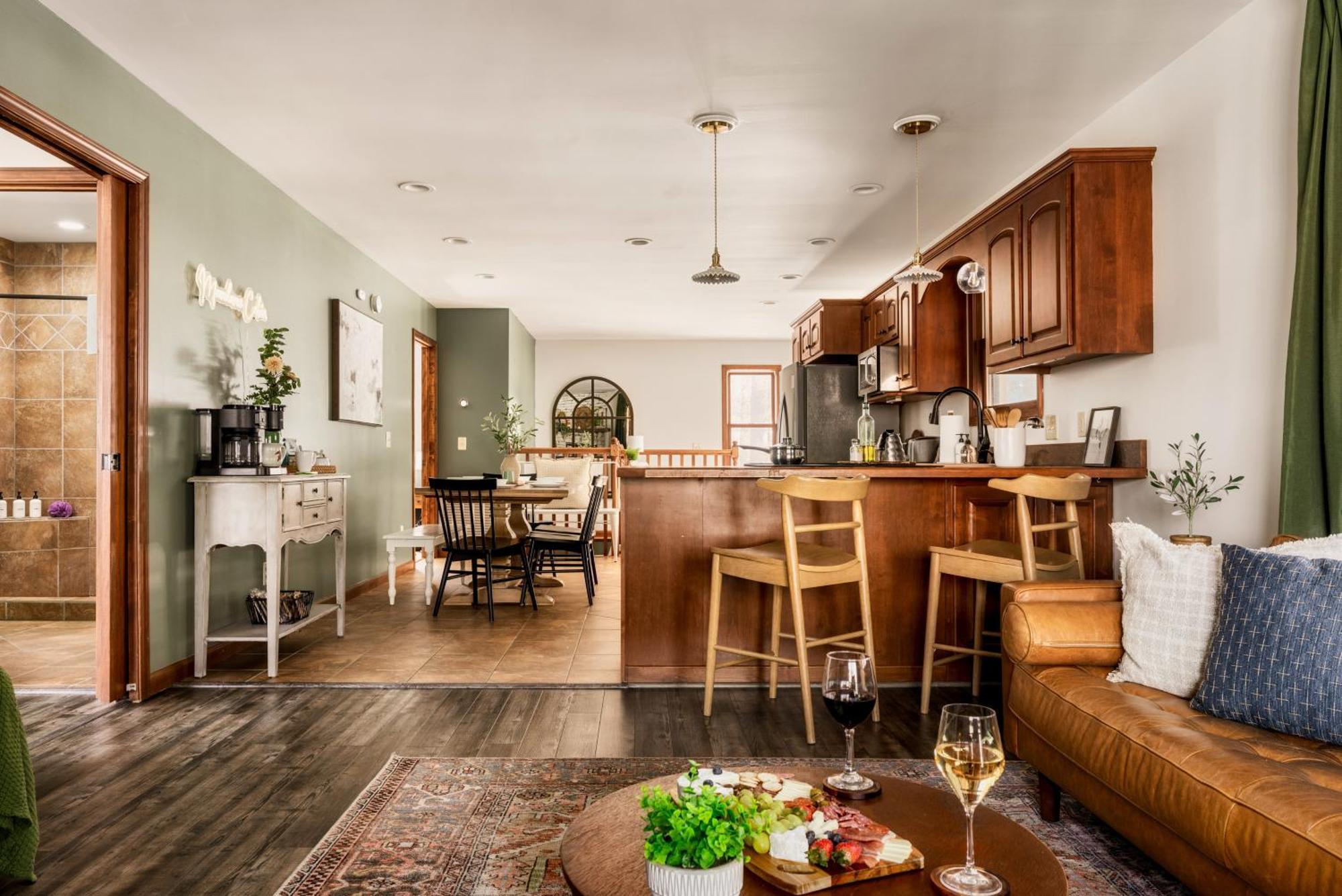 The Moondance Cabin By Lightfoot Stays Vacation Rentals セバービル エクステリア 写真